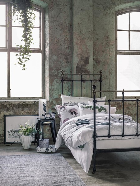 Photo Lovisa Burfitt