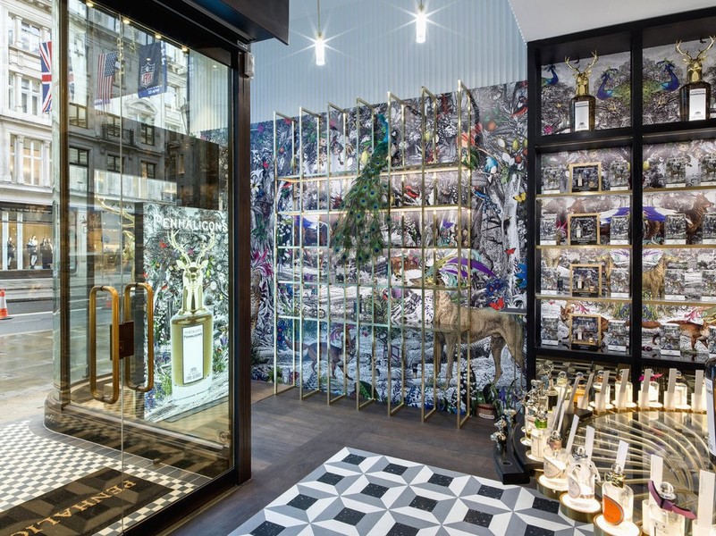 Photo Kristjana S Williams